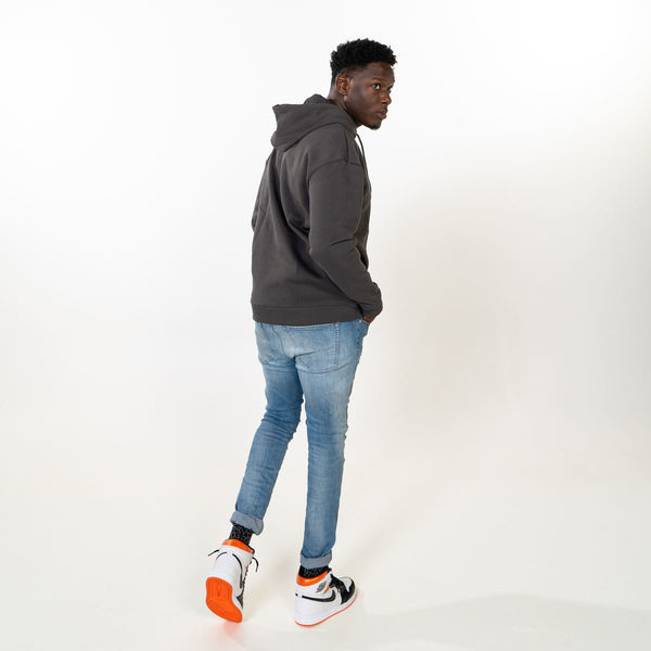Zamnesia hoodie med präglad logga | Grå