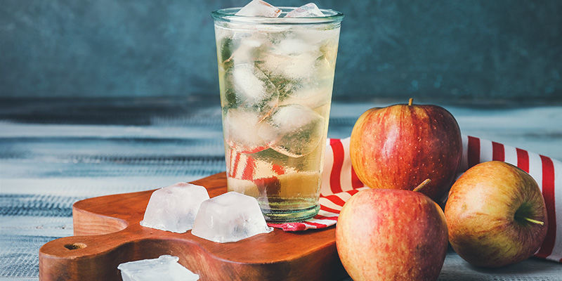Iskall cider (äpple, päron eller jordgubb) Ice-Cold Cider (Apple, Pear, Or Strawberry)