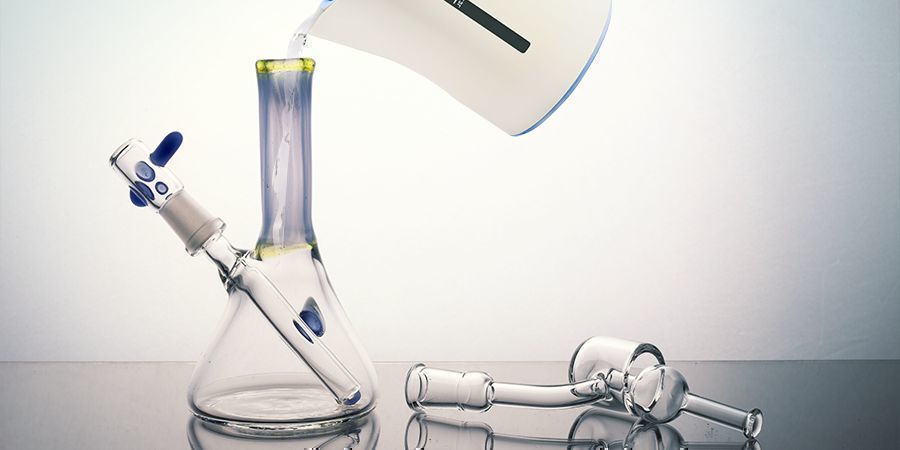 Hur du identifierar borosilikatglas Hur du identifierar bongar av borosilikatglas