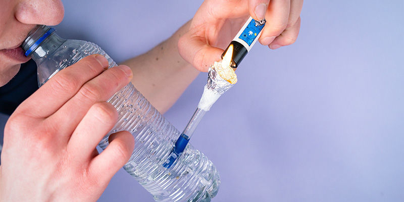 DIY Plastic Bottle Bong DIY plastic bottle bong