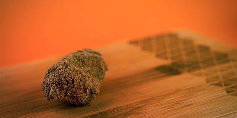 Vad sägs om cannabiskaviar och sun rocks? Vad sägs om cannabiskaviar och sun rocks?