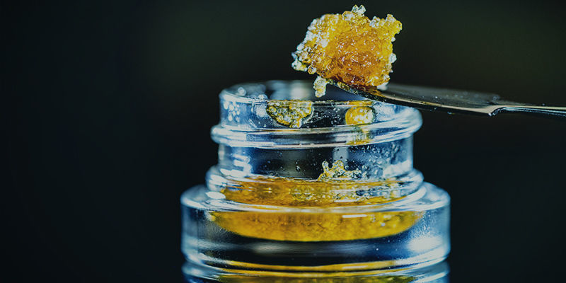 Prova att dabba koncentrat Make Marijuana Hits Stronger:: Try Dabbing Concentrates