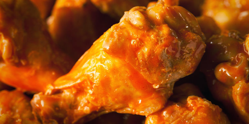 Buffalowings med cannabis BUD-INFUSED BUFFALO WINGS