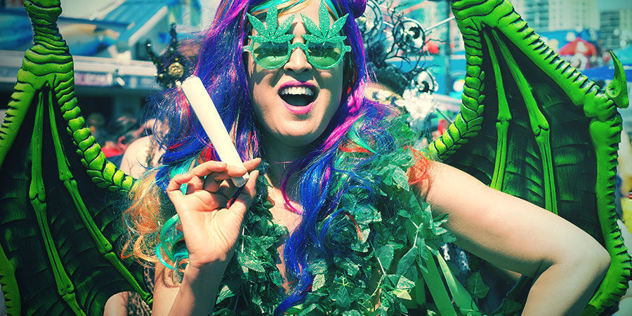 Gör det till en canna-kostymfest Make It A Canna-Costume Party