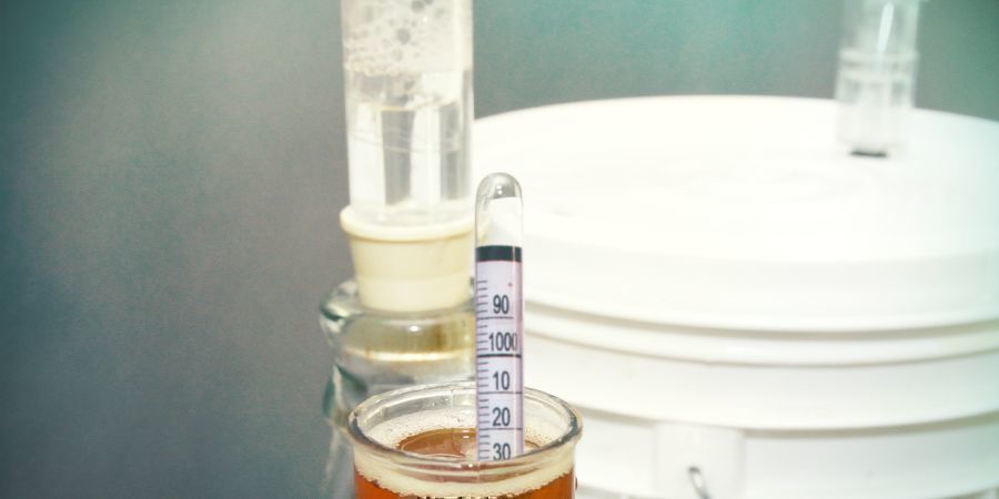 Tips för en exakt hydrometeravläsning TIPS FOR AN ACCURATE HYDROMETER READING