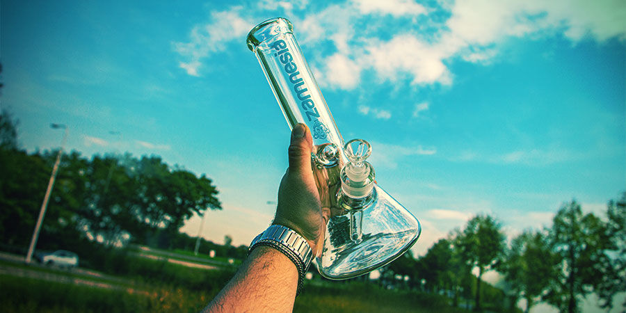 Bägare Beaker Cannabis Bong