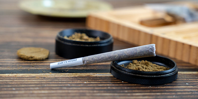 De bästa sätten att röka hasch The Best Ways To Smoke Hash