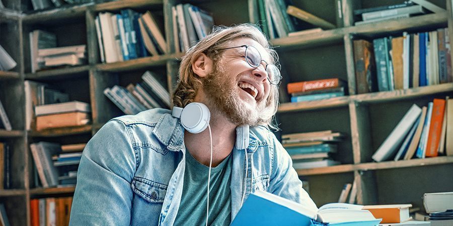 Att skratta när du inte borde Stonerproblem – att skratta när du inte borde