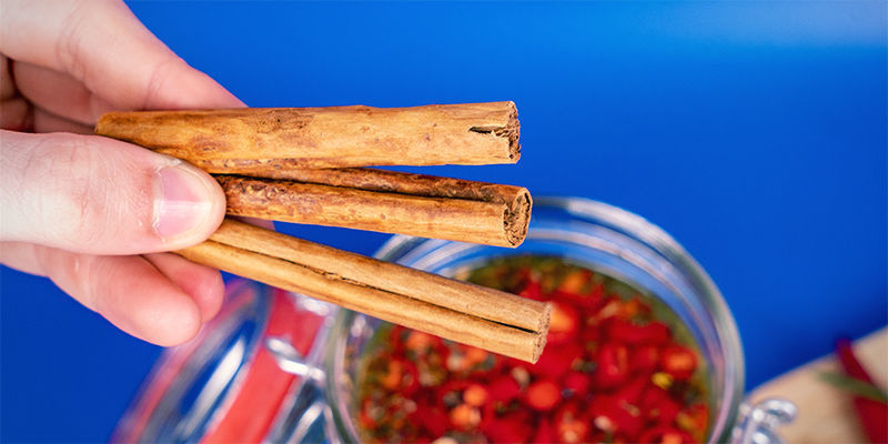 Välj inläggningskryddor efter smak Add Pickling Spices Of Choice