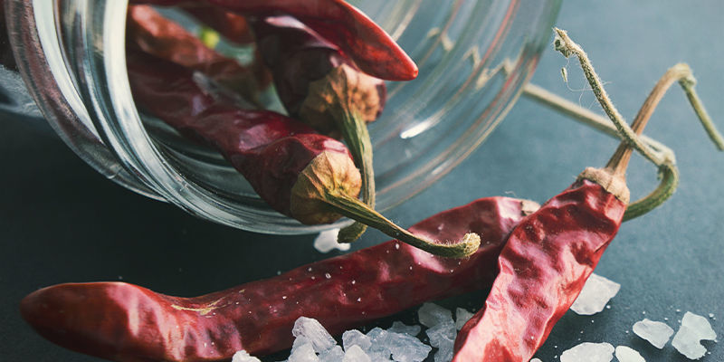 Så förvarar du dina torkade chilifrukter How To Store Your Dried Chilies