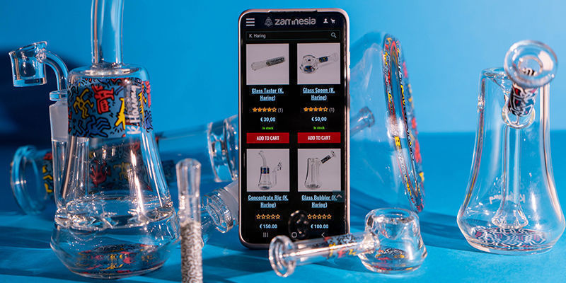 K. Haring Glass Collection finns nu hos Zamnesia K. Haring Glass Collection finns nu hos Zamnesia