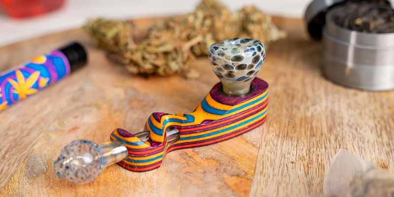 Hybrid Glass/ Wood Pipe Breeze Hybrid Glass/ Wood Pipe Breeze