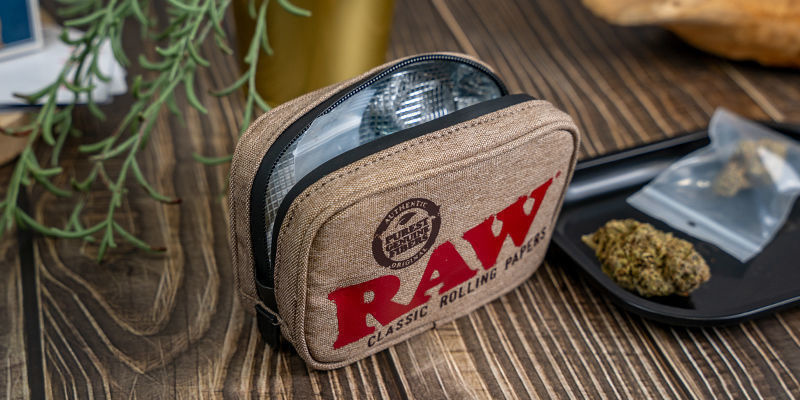 RAW Smokers Pouch RAW Smokers Pouch.