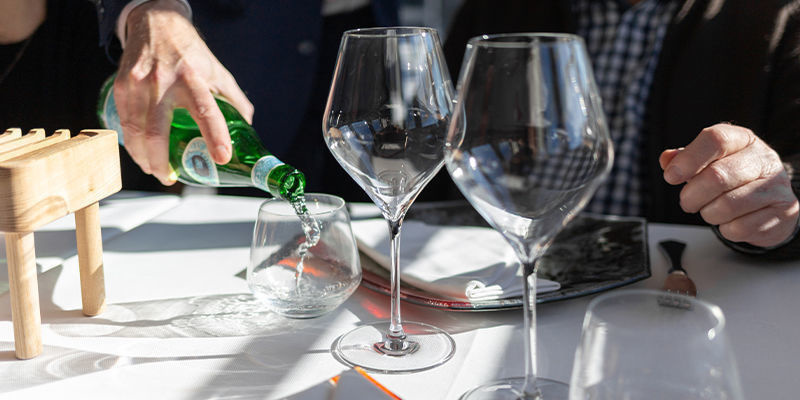 Tips för att matcha vin med cannabis Tips For Pairing Wine With Weed