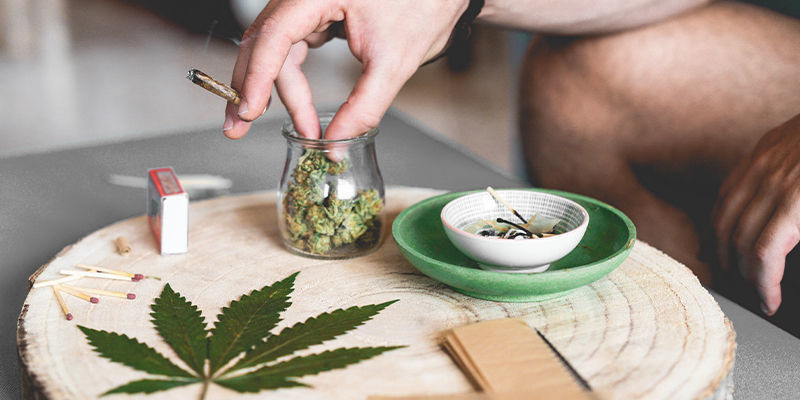 Vad menar vi med en ”minimalistisk stoner”? Vad menar vi med en ”minimalistisk stoner”?