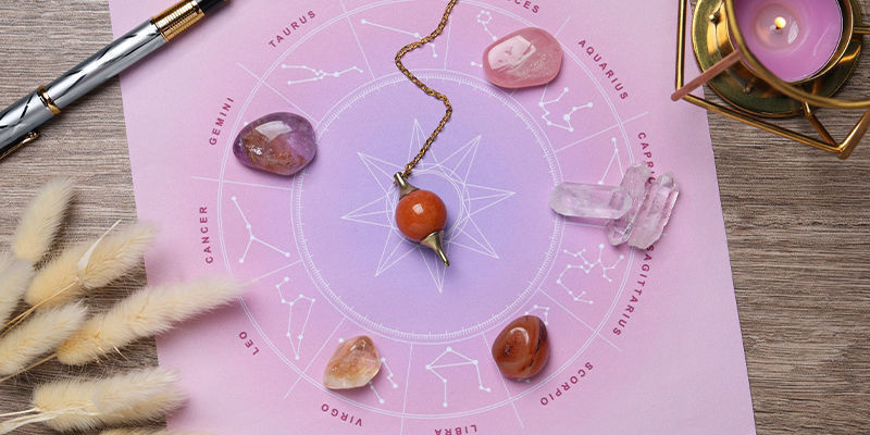 Zodiakens ädelstenar: Hitta din kosmiska följeslagare Zodiakens ädelstenar: Hitta din kosmiska följeslagare