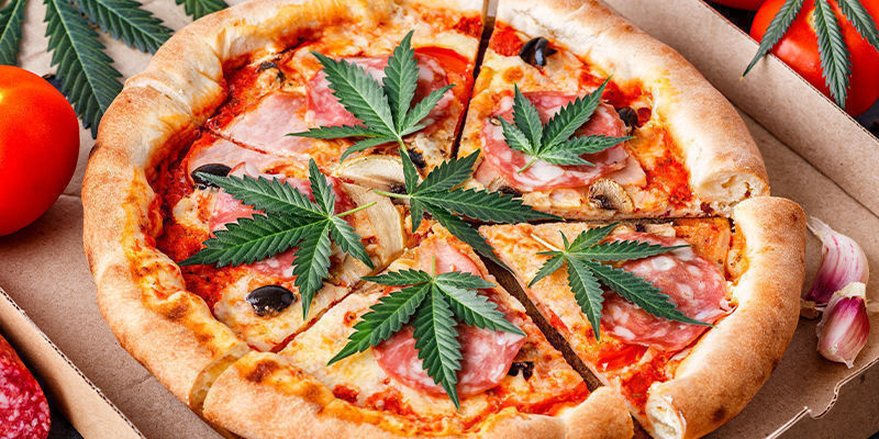 Pizza med cannabis Pizza med cannabis