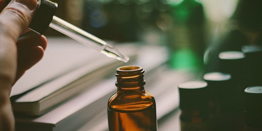 Tinkturer How to Consume: Tinctures