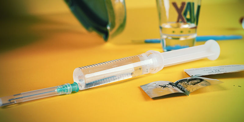 Låt den stå i rumstemperatur i 2–3 dagar så att sporerna hinner hydreras Magic Mushroom Spore Syringe: leave it at room temperature for 2–3 days so the spores can fully hydrate