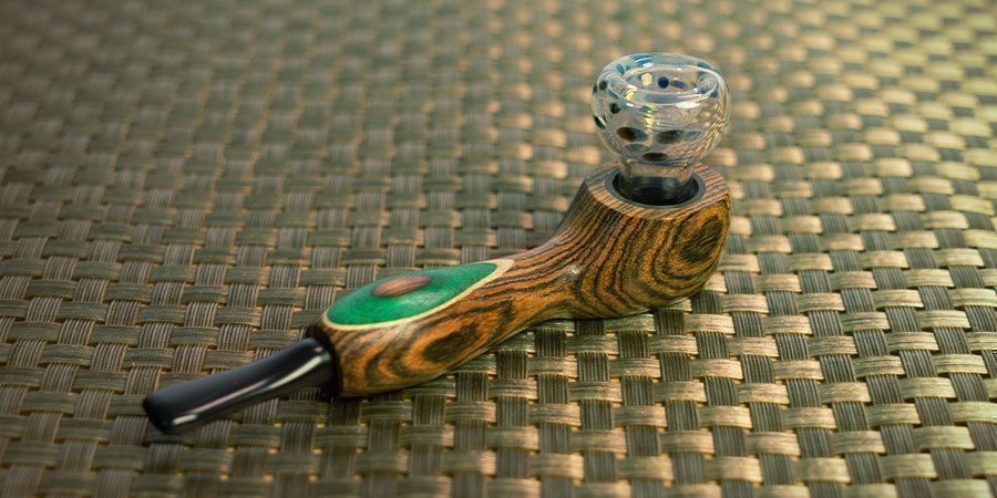 Piprekommendation för cannabis: Skedpipa (Marley Natural)