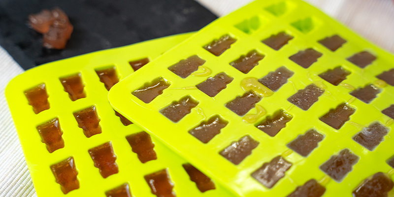 Hur man gör marijuana-gummibjörnar How To Make Marijuana Gummy Bears