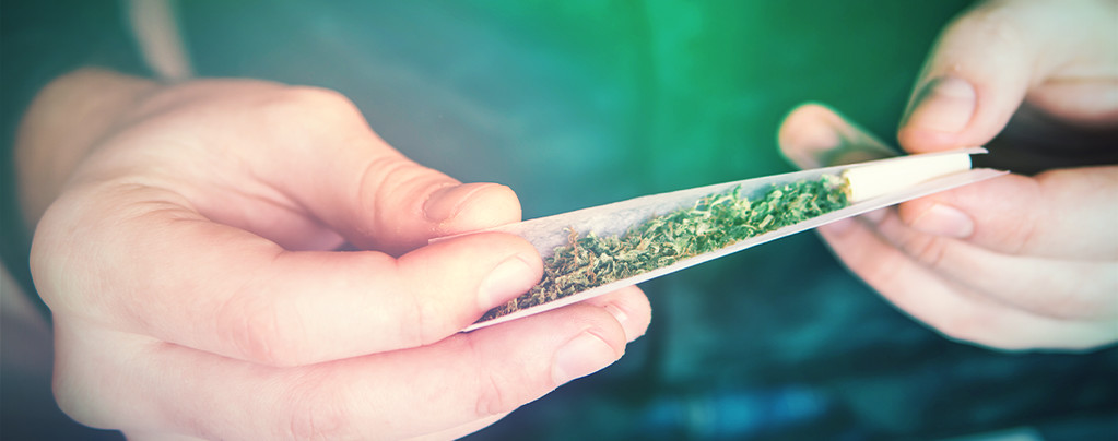 How To Roll A Joint