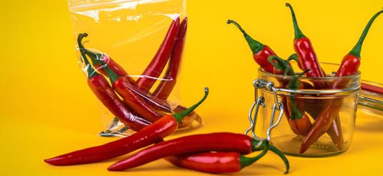 Så förvarar du chili och paprika (kort- och långtidsförvaring)