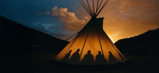Peyotens heliga ritualer: historia, betydelse och kulturellt arv